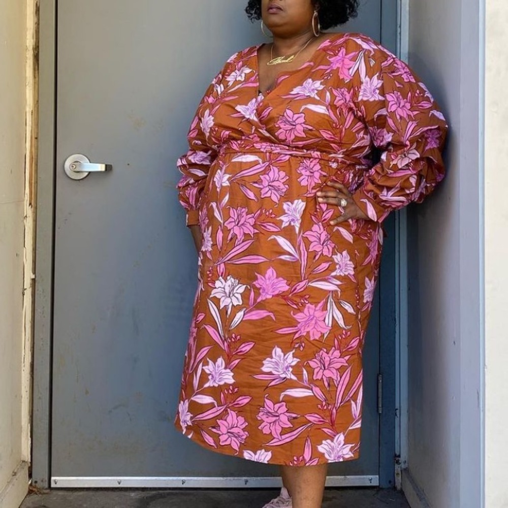 SOLD.  ELOQUII Plus SizevFloral Mock Wrap Long Sleeve Dress Size 28